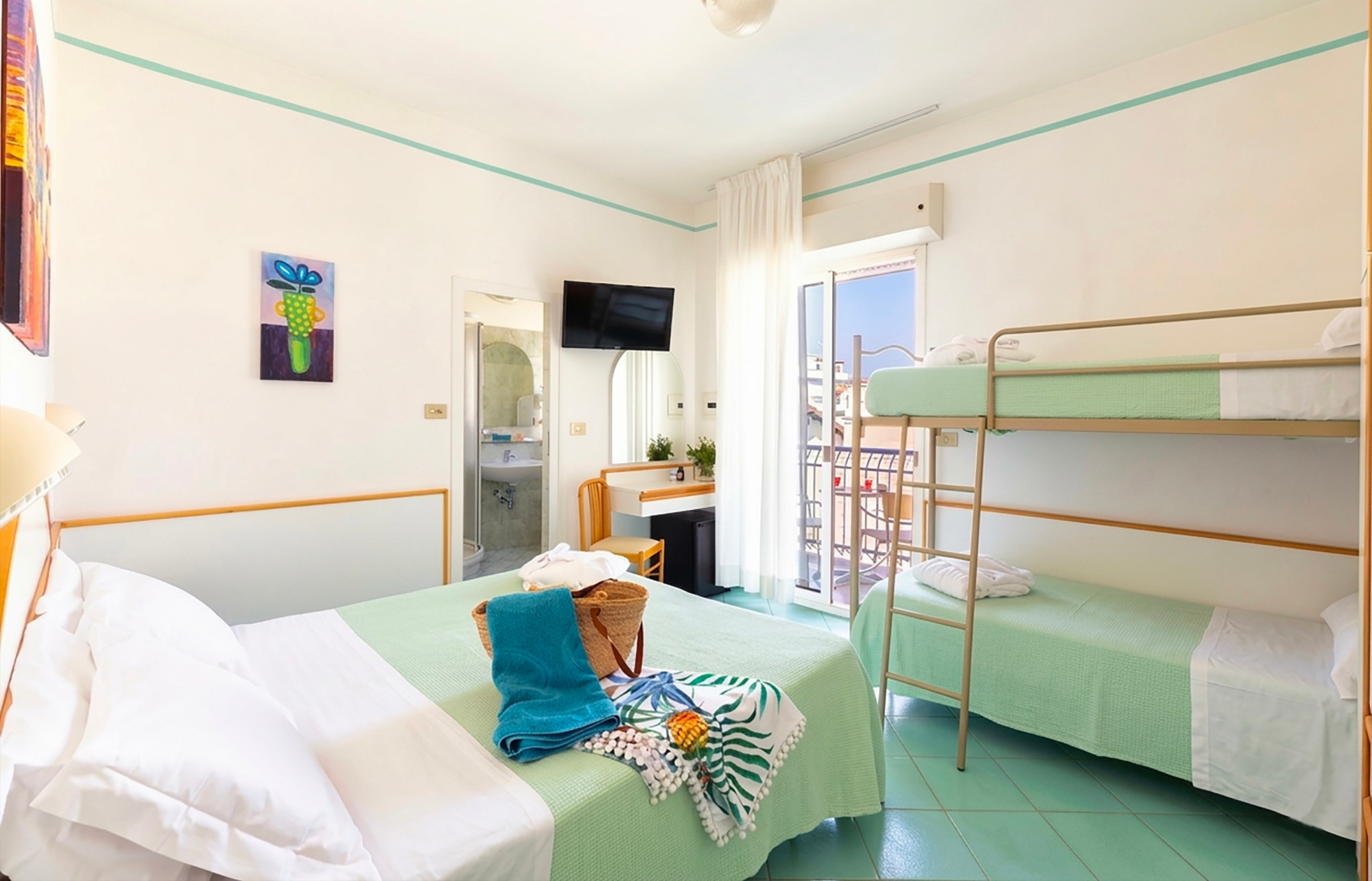 media.camera famili standard_2_sito